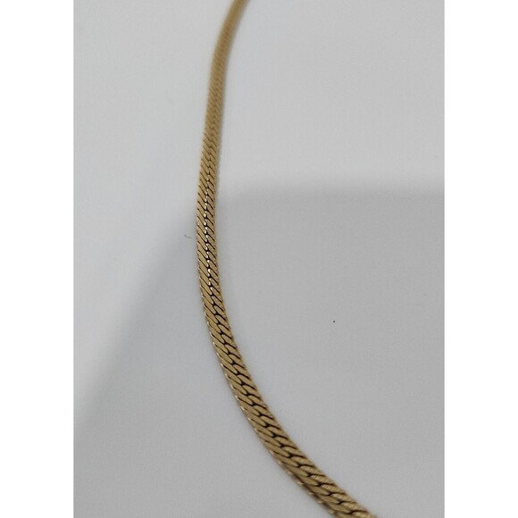 Vintage American Showcase Herringbone Necklace, Gold Tone 17" long - Picture 4 of 6